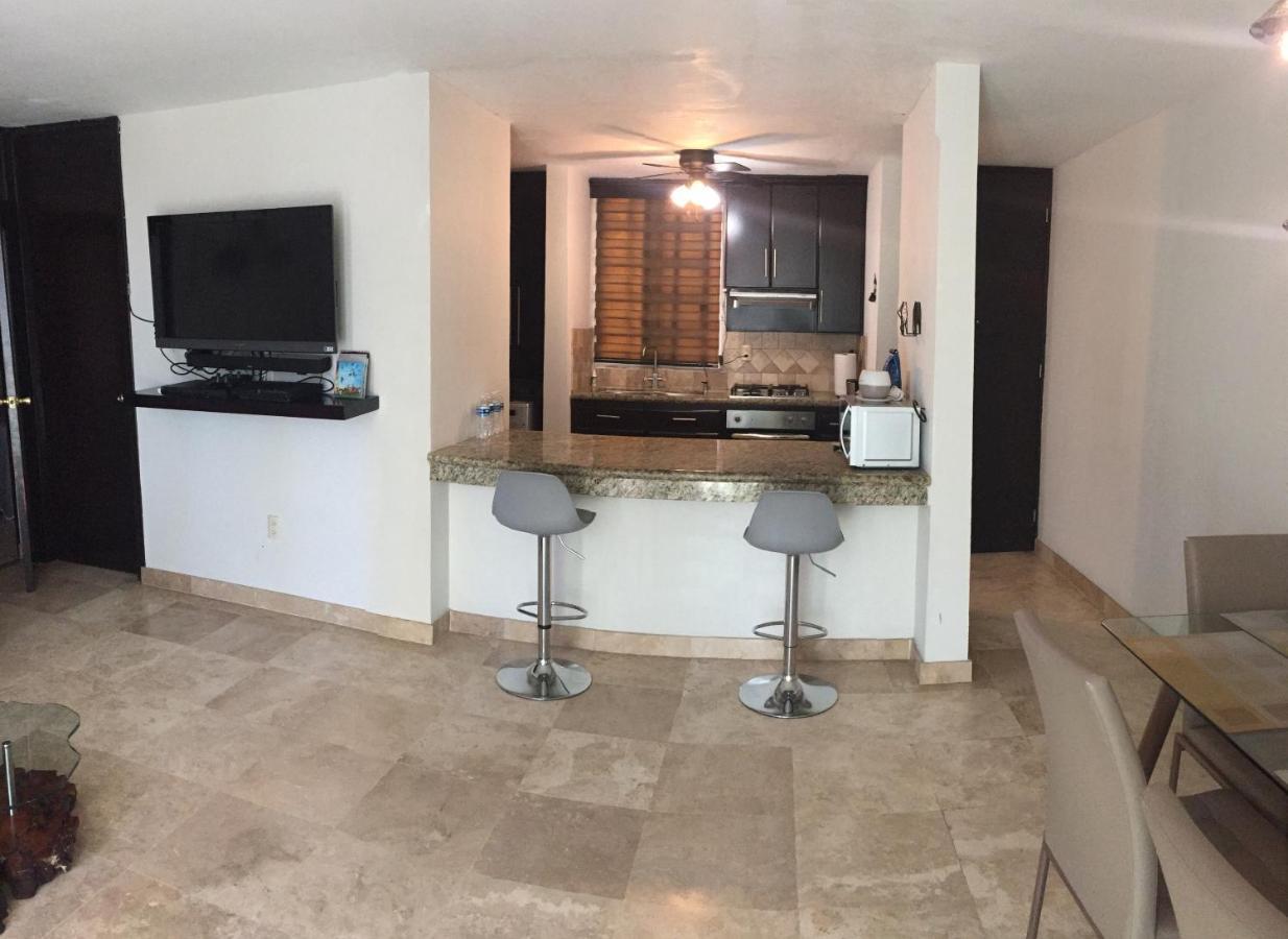 Departamento Comodo, A Media Cuadra De La Playa. Mazatlan Exterior photo